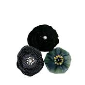 3 jolies fleurs Petaloo noires