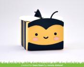 Die Tiny Gift Box bee Add-On