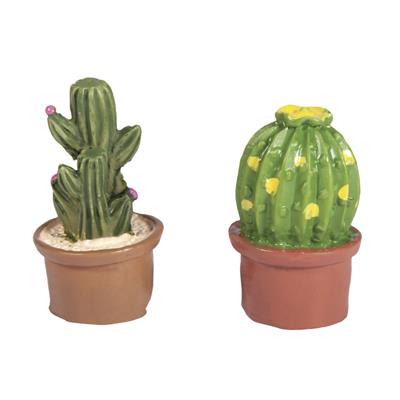 4 petits cactus en résine